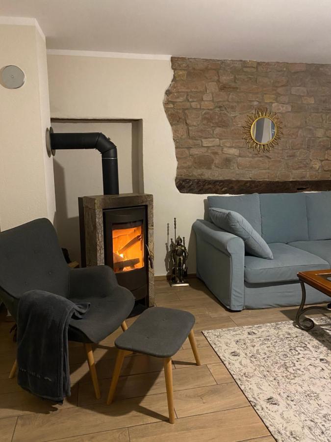 An Der Walnuss Appartement Feilsdorf Buitenkant foto